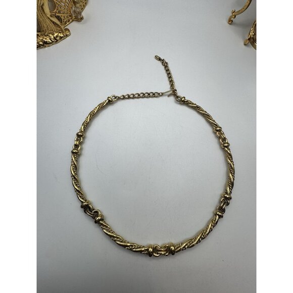 Vintage Gold Tone Three Link Rope Necklace Collar Choker 16 - 18" Nice - Picture 2 of 4